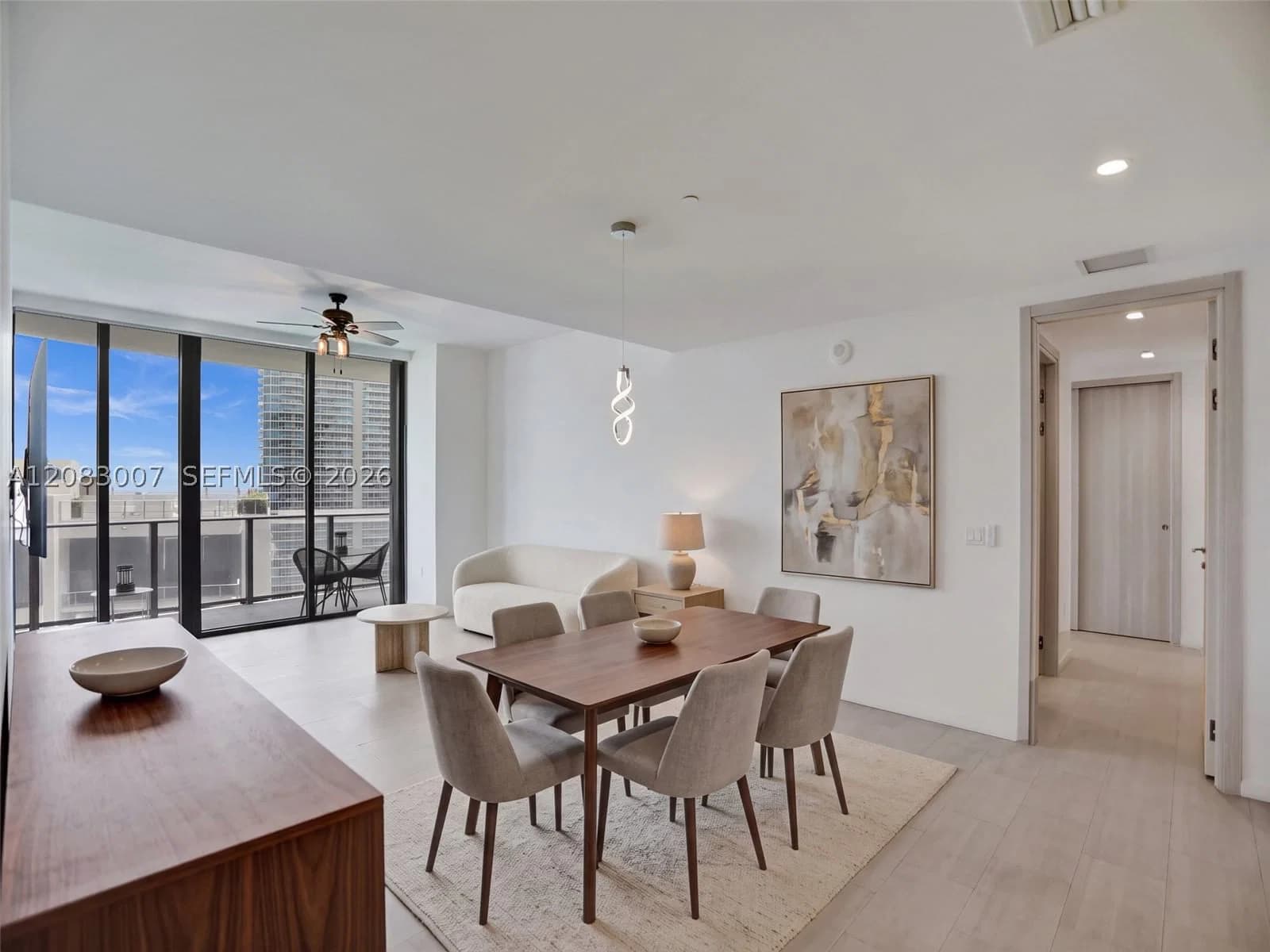 3+1 Condo — 1000 Brickell Plz #PH5103, Miami, FL 33131