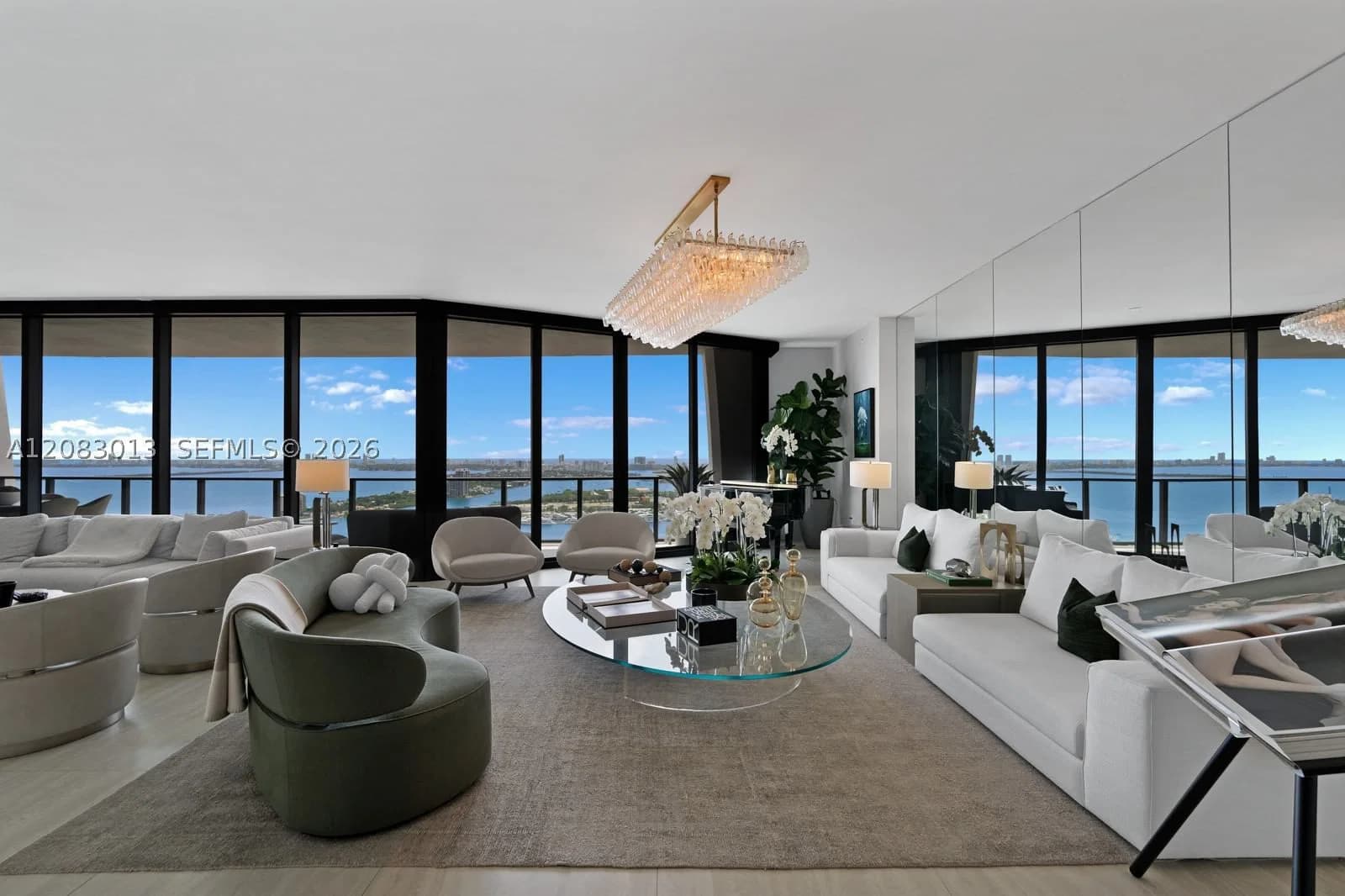 4+1 Condo — 1000 Biscayne Blvd #3402, Miami, FL 33132
