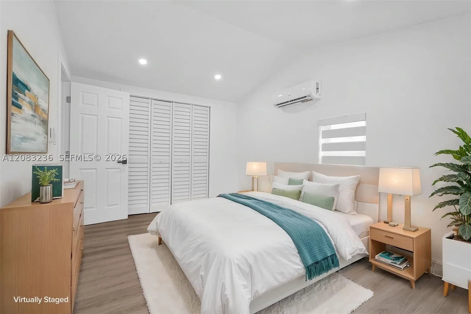 4-bedroom Single-Family Home — 250 45th St #2, Miami, FL 33127