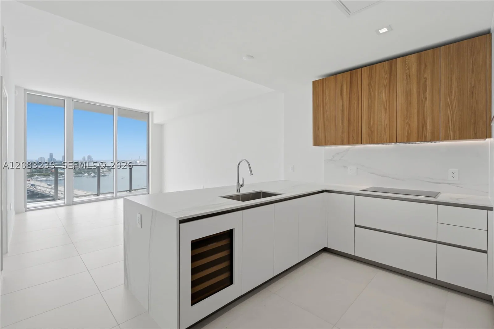 1+1 Condo — 1400 Biscayne Blvd #2104, Miami, FL 33132
