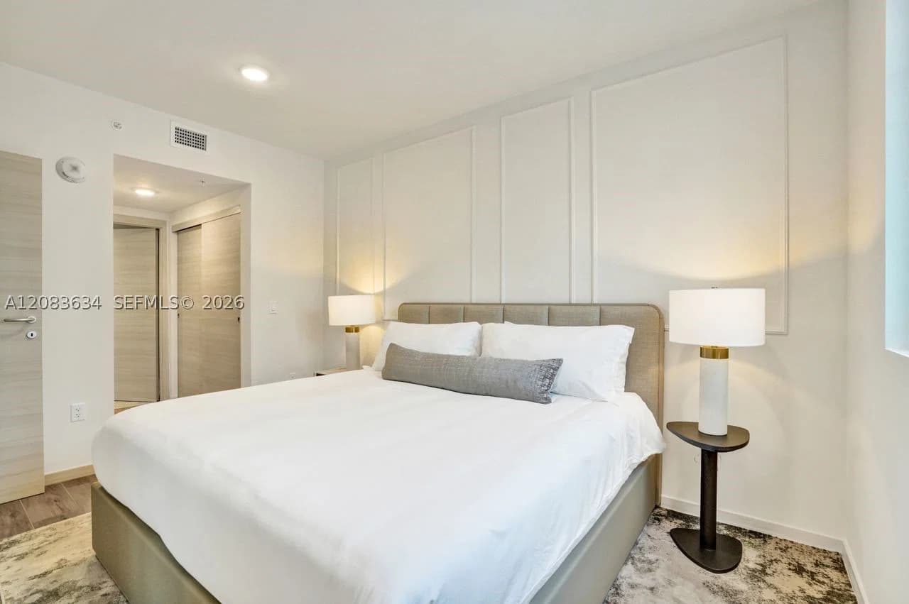 2+1 Condo — 4220 LAGUNA ST #403, Coral Gables, FL 33146