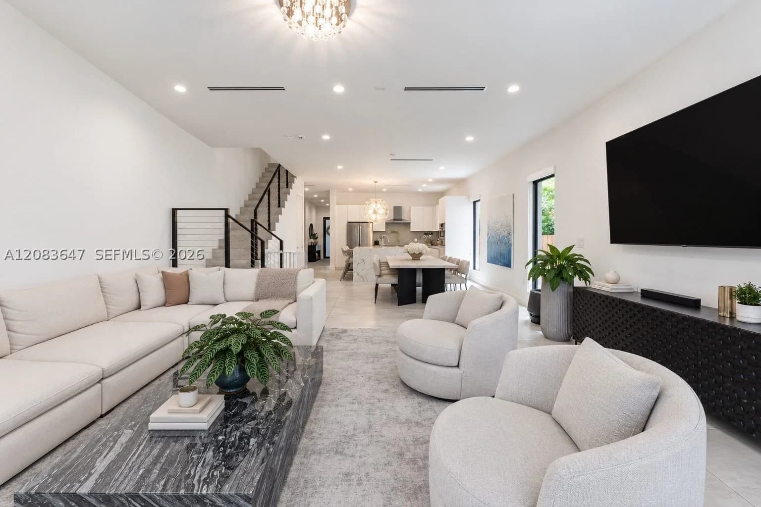 4+1 Townhouse — 3082 Indiana St, Miami, FL 33133
