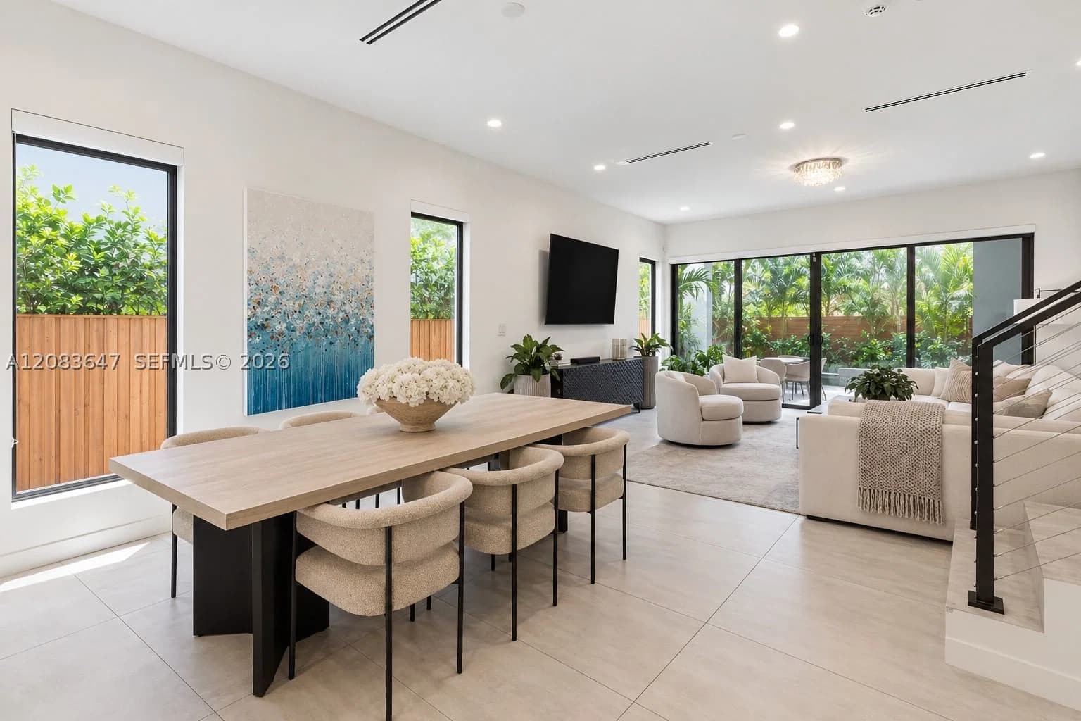 4+1 Townhouse — 3082 Indiana St, Miami, FL 33133