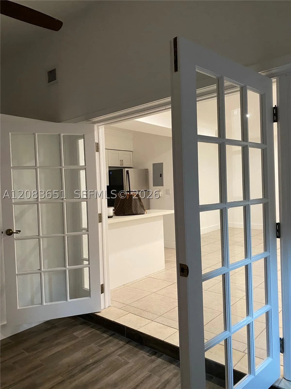 1+1 Condo — 1 Edgewater Dr + DEN #103, Coral Gables, FL 33133