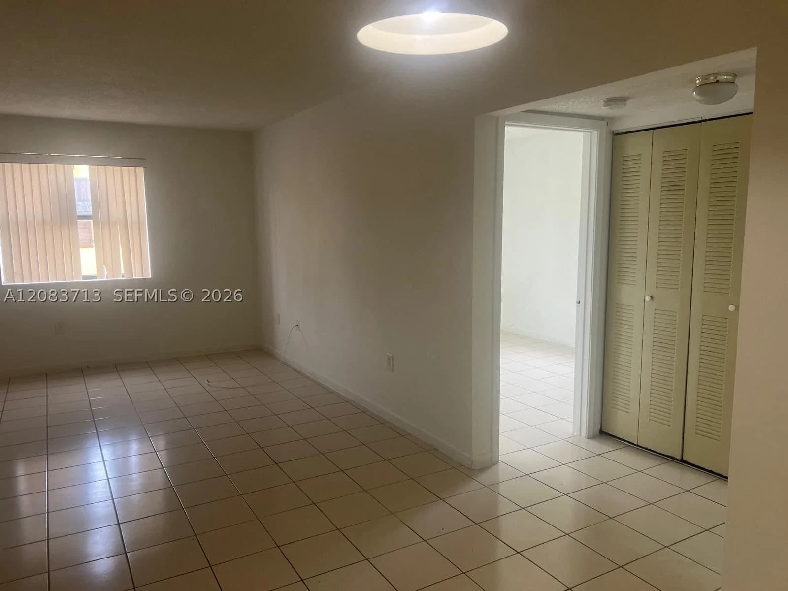 1-bedroom Condo — 560 114th Ave #204, Sweetwater, FL 33172