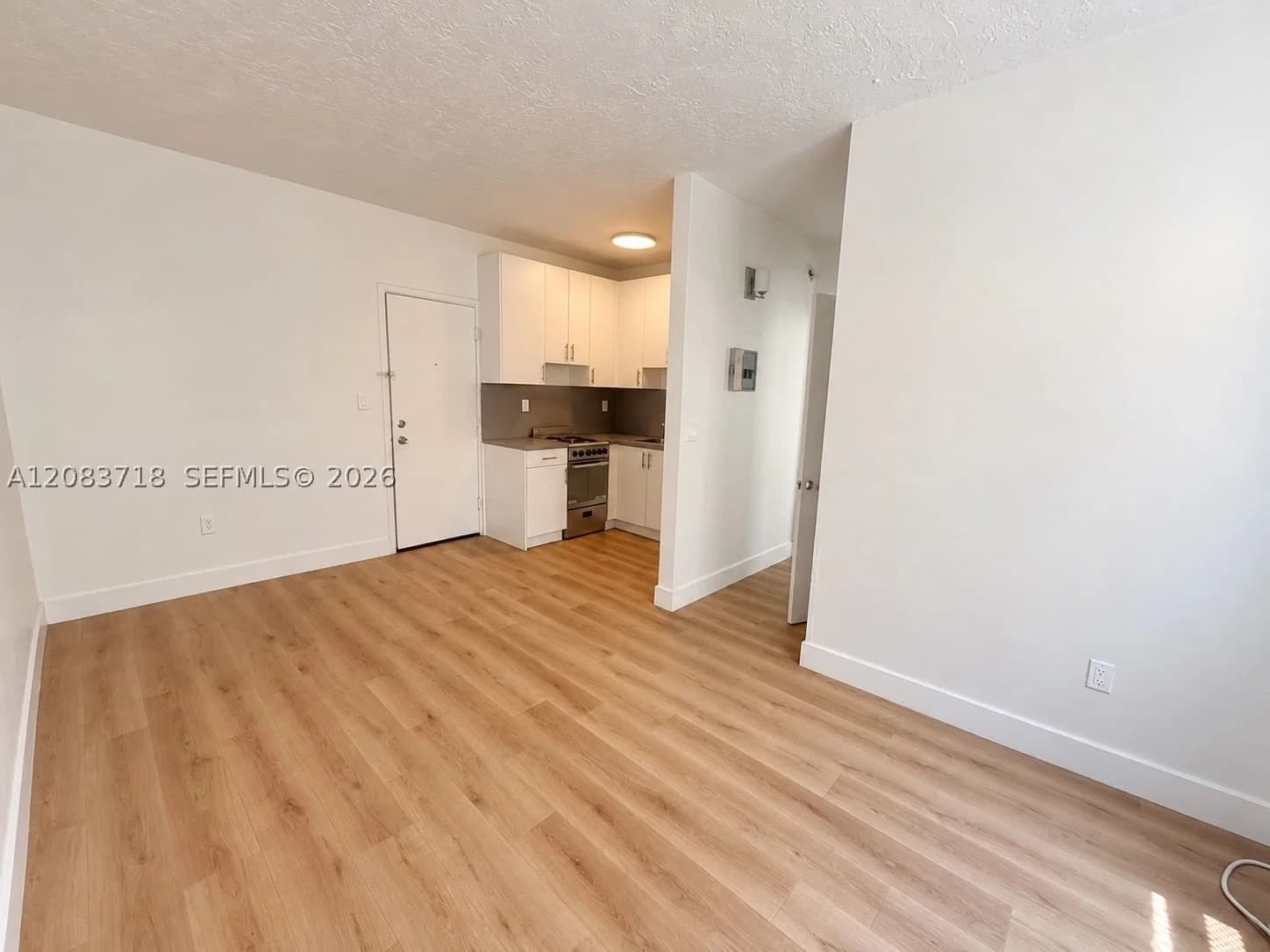 1-bedroom Condo — 1615 Pennsylvania Ave #6, Miami Beach, FL 33139