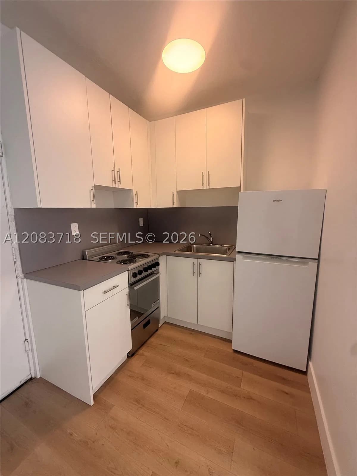 1-bedroom Condo — 1615 Pennsylvania Ave #6, Miami Beach, FL 33139