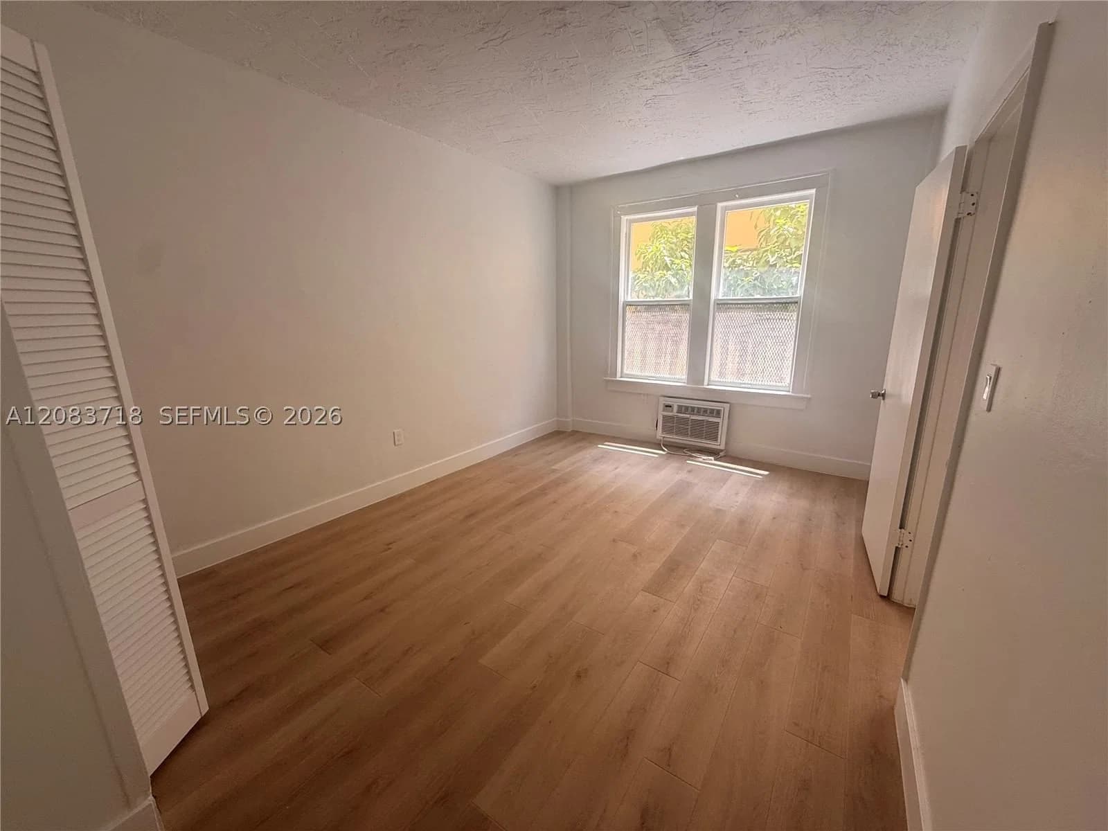 1-bedroom Condo — 1615 Pennsylvania Ave #6, Miami Beach, FL 33139
