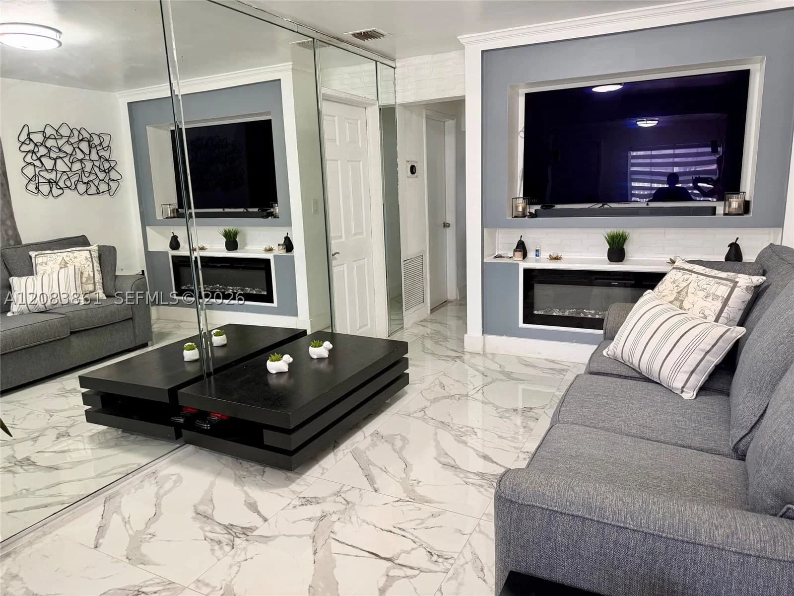 3+1 Müstakil ev — 2440 57th St, Miami, FL 33142