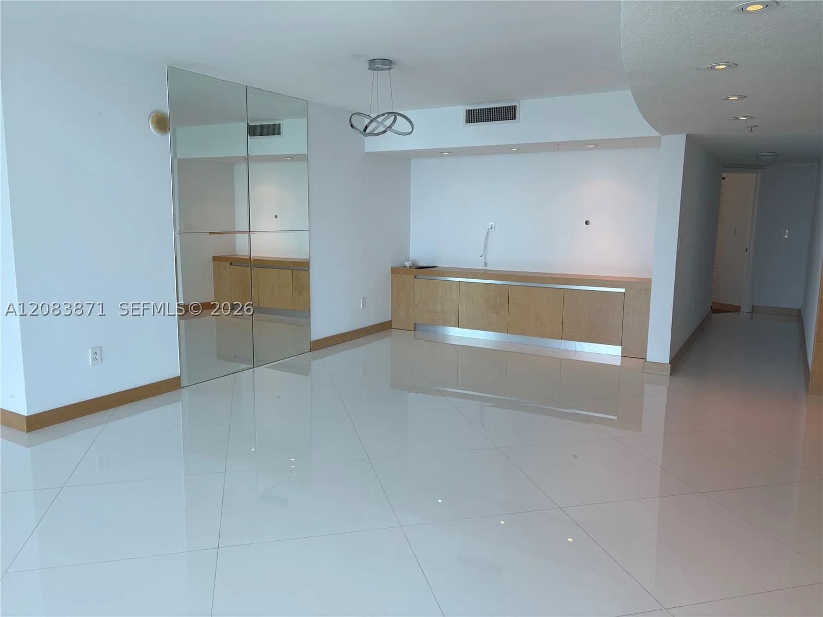 3+1 Condo — 1800 Bayshore Dr #3601, Miami, FL 33132