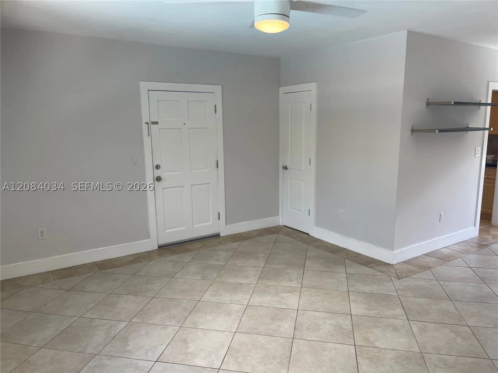 2+1 Daire — 125 Edgewater Dr #14, Coral Gables, FL 33133