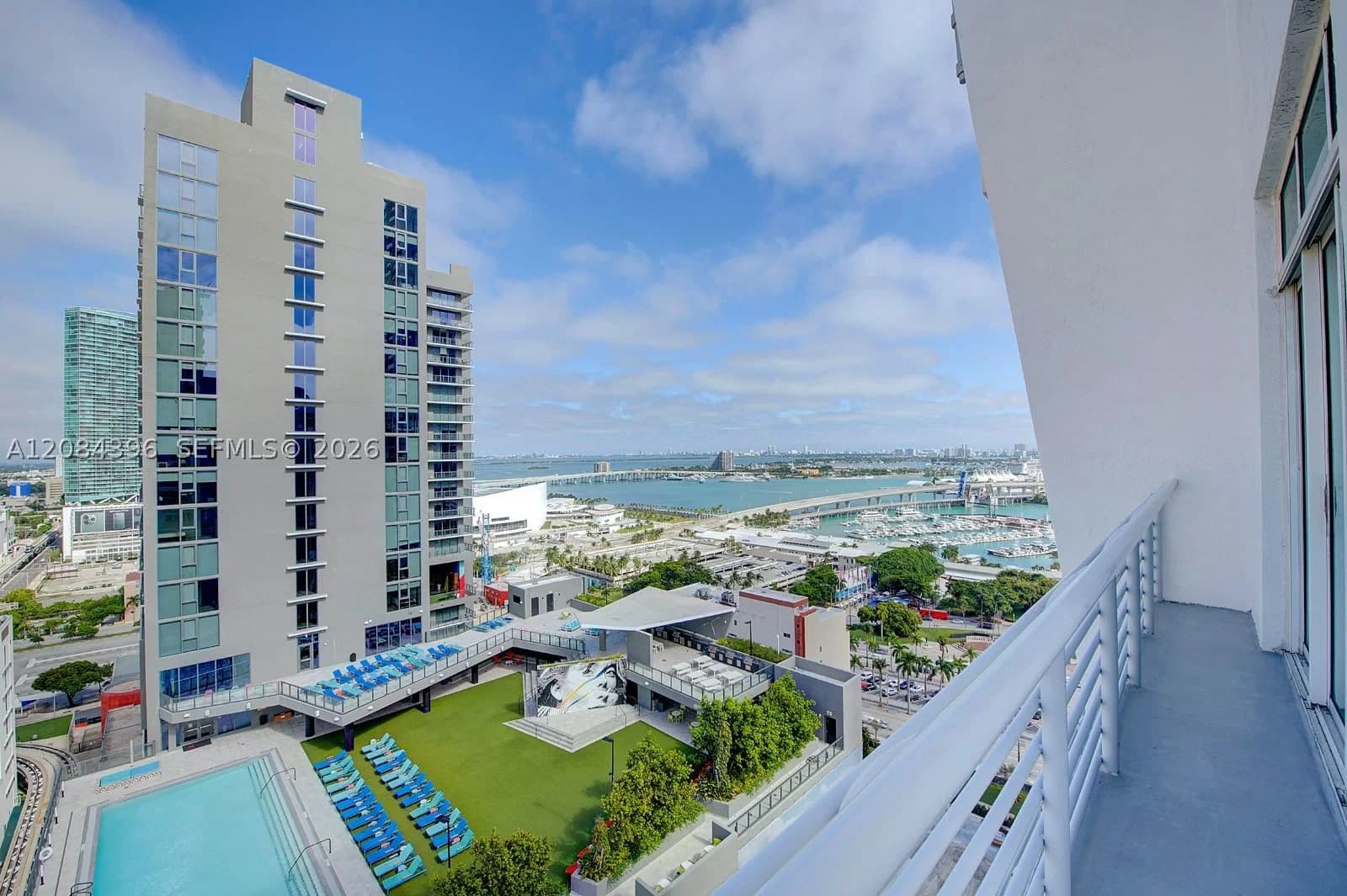2+1 Condo — 234 3rd St #UPH01, Miami, FL 33132