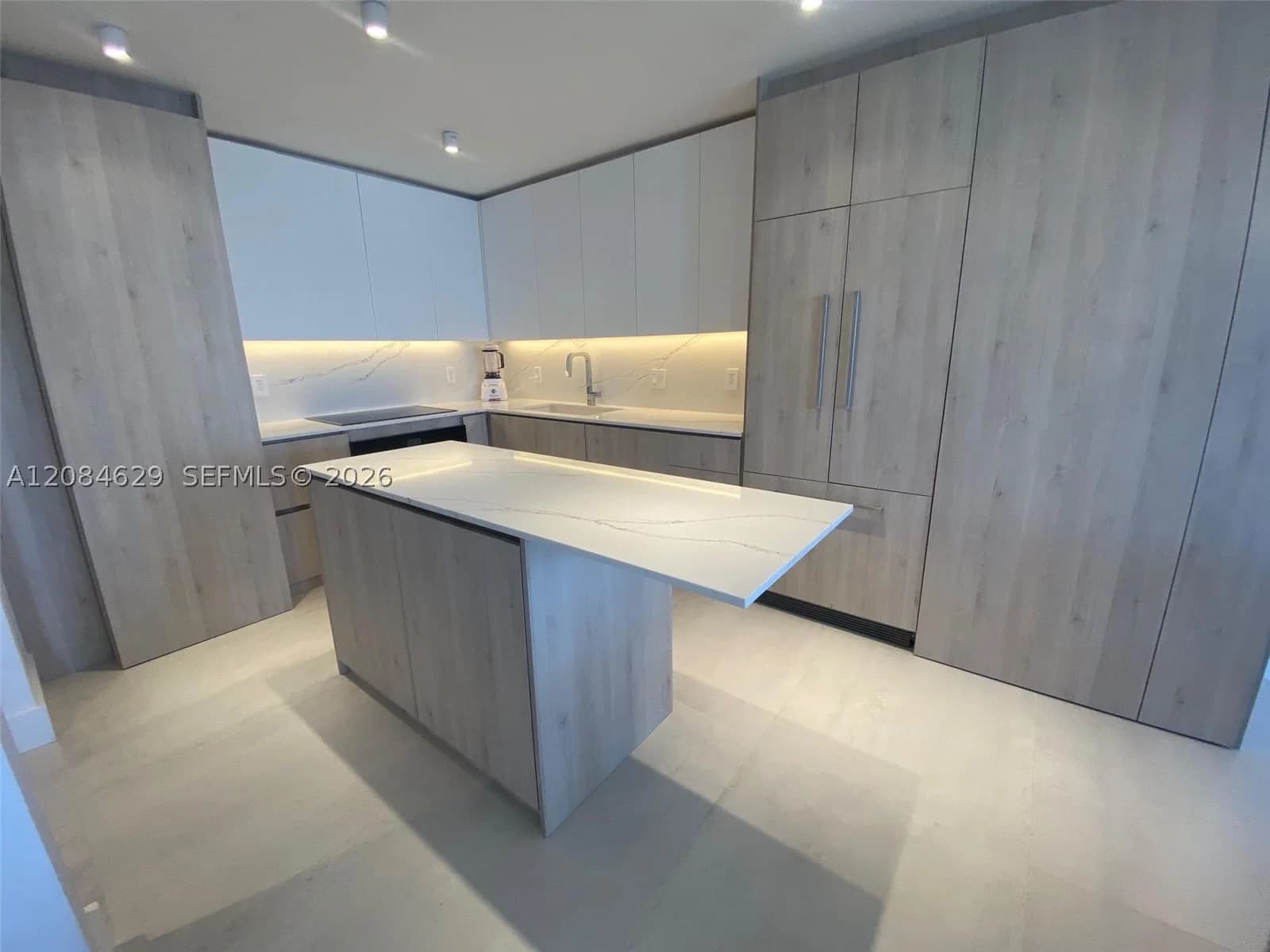 2+1 Daire — 1901 Brickell Ave #B2411, Miami, FL 33129