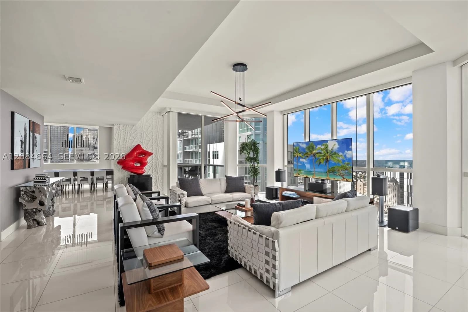 3+1 Condo — 244 Biscayne Blvd #PH4908, Miami, FL 33132