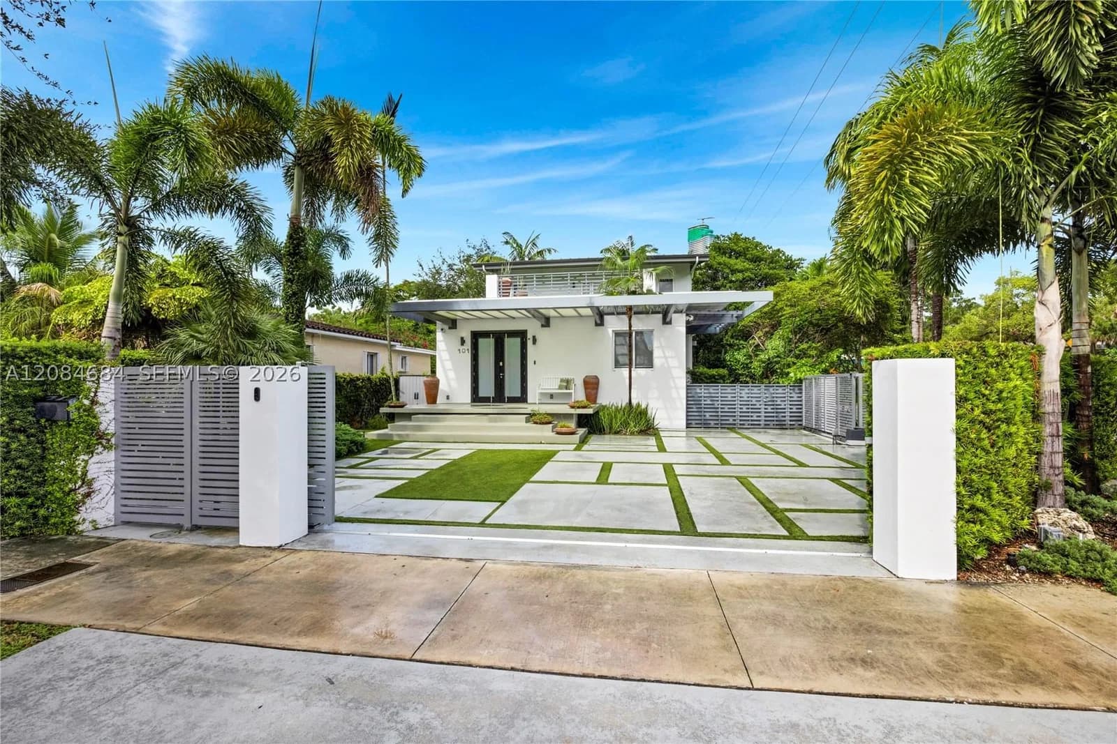4+1 Müstakil ev — 101 21st Rd, Miami, FL 33129