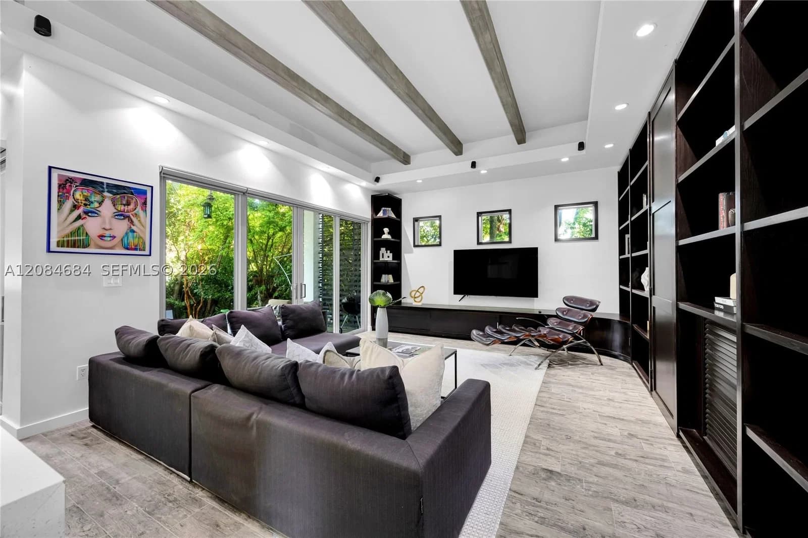 4+1 Müstakil ev — 101 21st Rd, Miami, FL 33129
