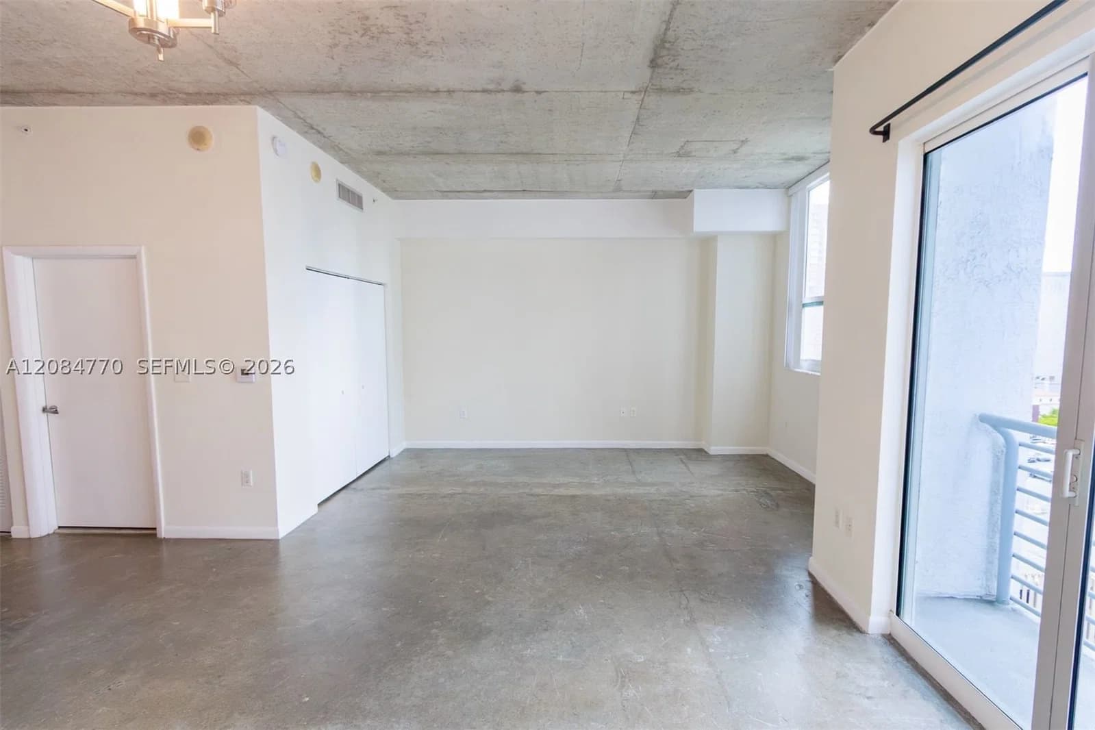 1+1 Condo — 133 2nd Ave #1509, Miami, FL 33132