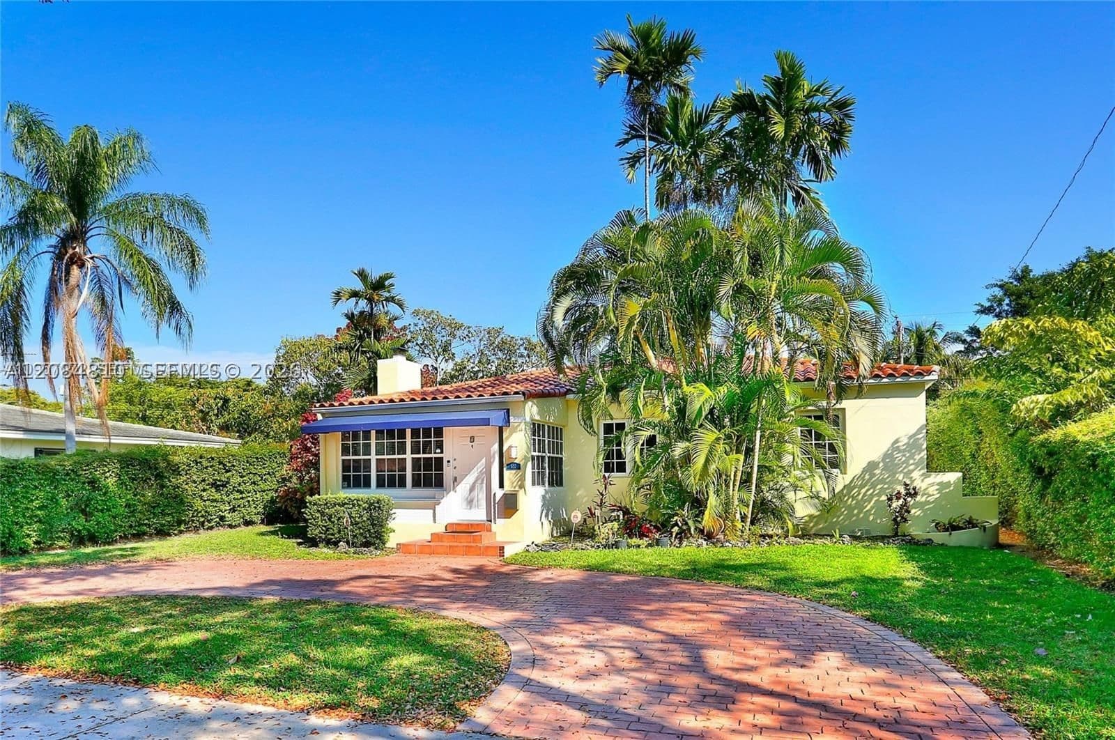 3+1 Müstakil ev — 537 Zamora Ave, Coral Gables, FL 33134