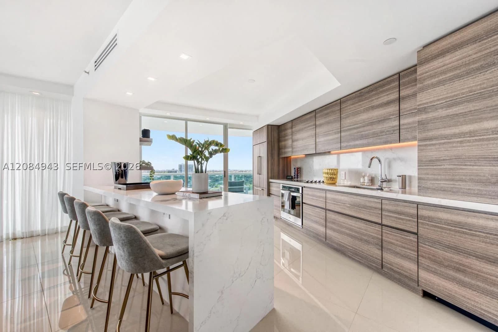2+1 Condo — 2127 Brickell Ave #1605, Miami, FL 33129