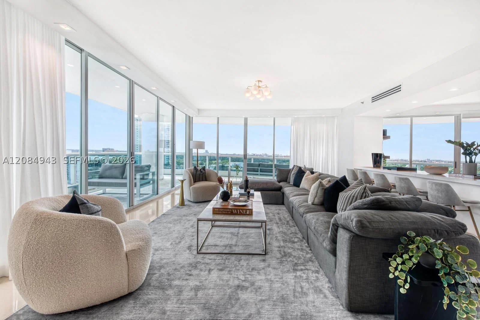 2+1 Condo — 2127 Brickell Ave #1605, Miami, FL 33129
