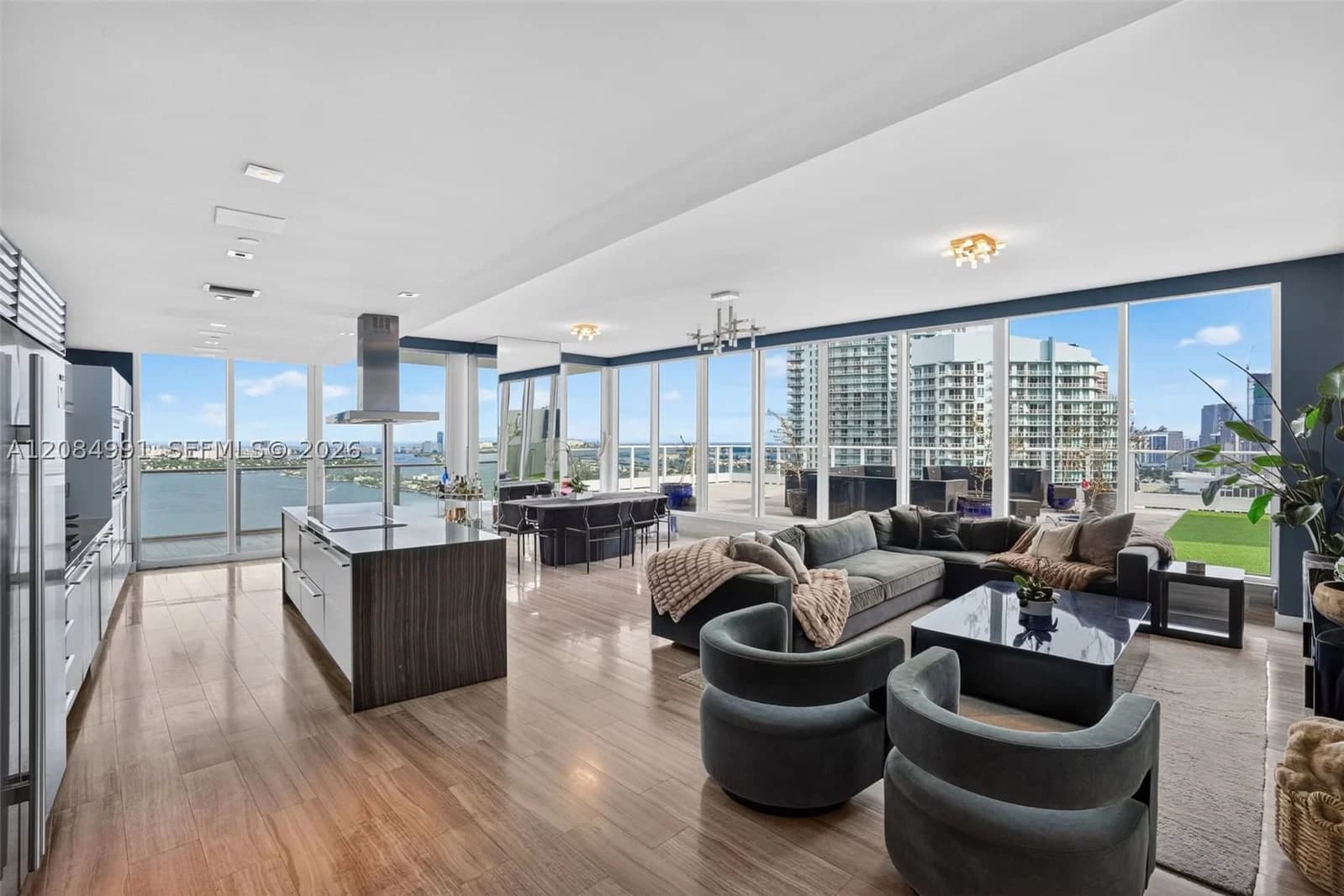 4+1 Condo — 2020 Bayshore Dr #3708, Miami, FL 33137