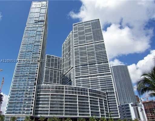 1+1 Condo — 485 Brickell Ave #2303, Miami, FL 33131