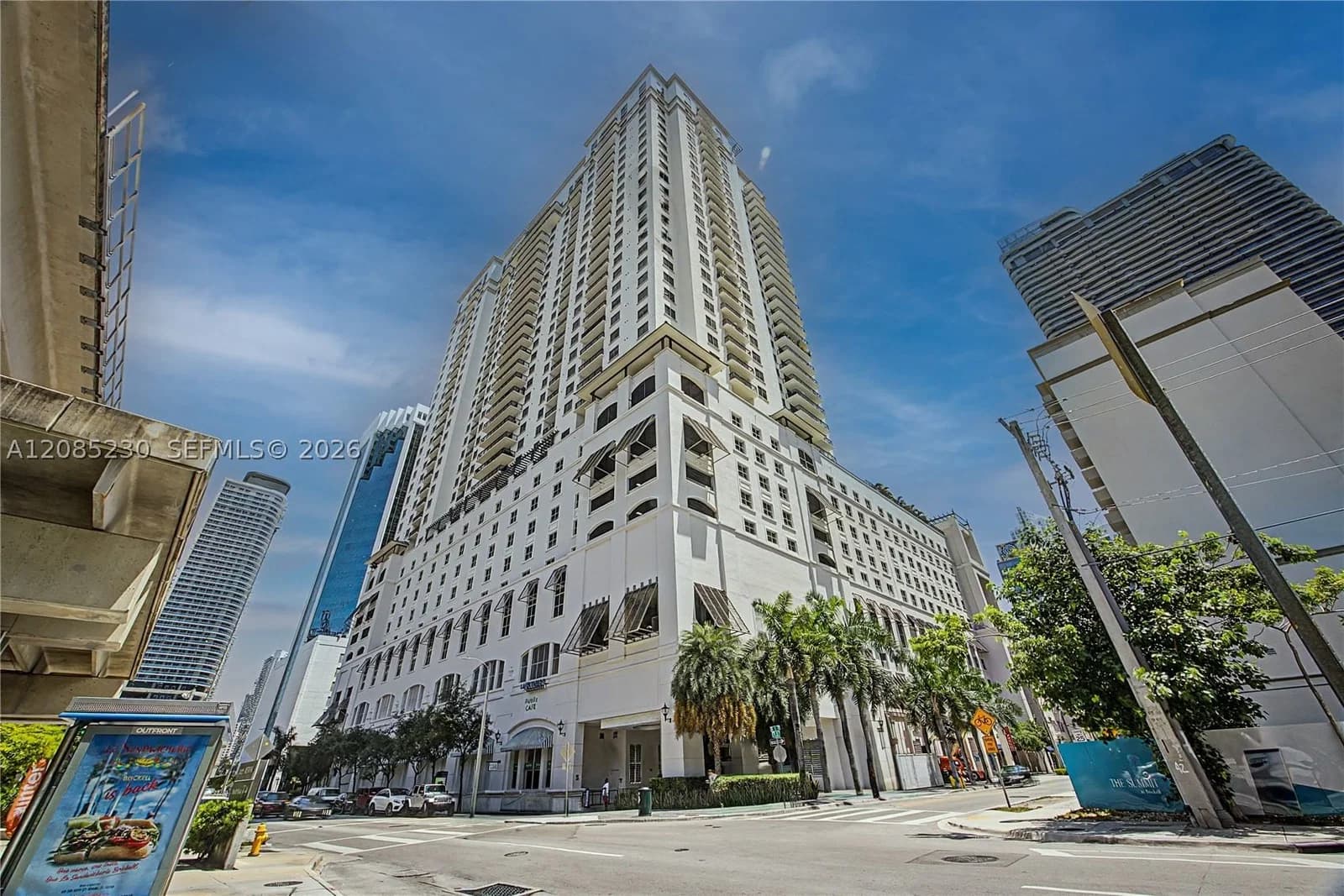 2+1 Condo — 999 1st Ave #2407, Miami, FL 33130