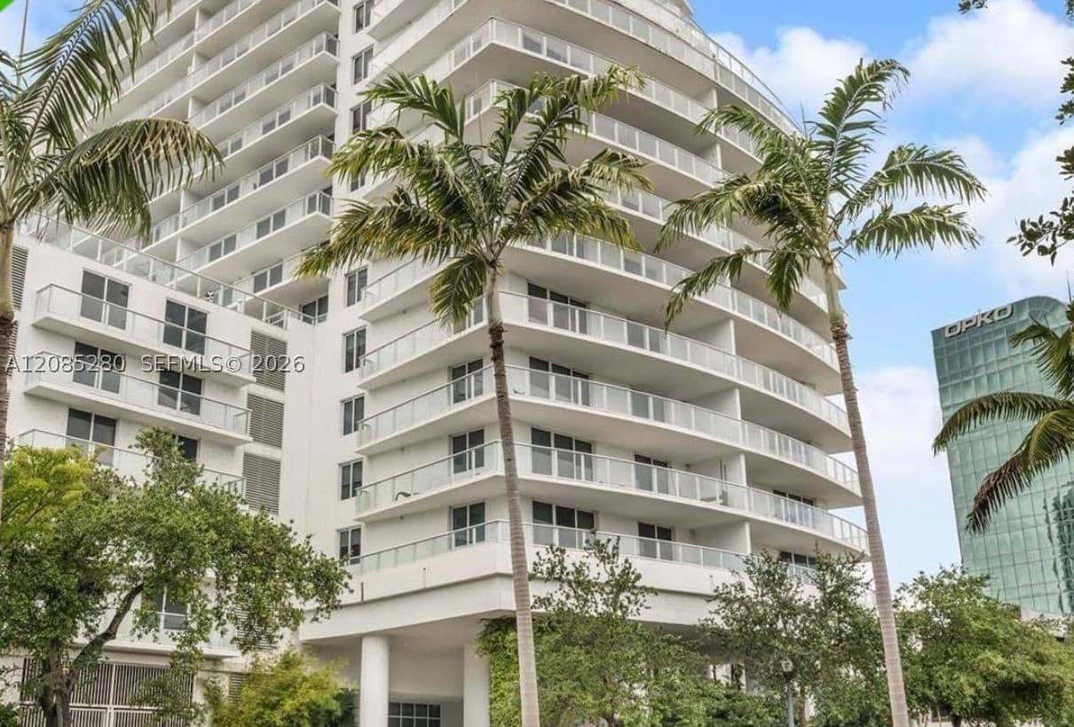 1+1 Condo — 4250 Biscayne Blvd #1611, Miami, FL 33137