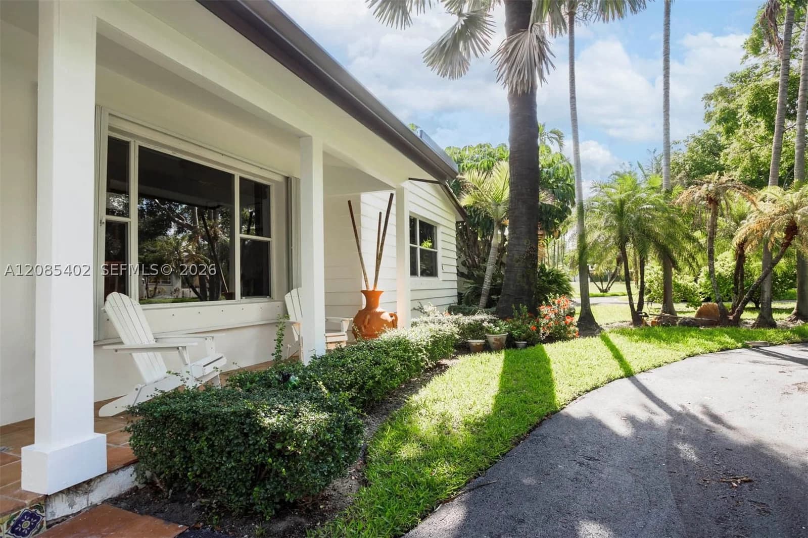 3+1 Müstakil ev — 921 Alava Ave, Coral Gables, FL 33146