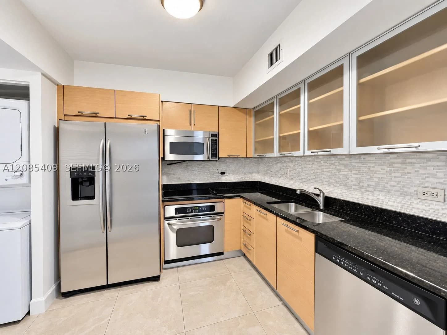 2+1 Condo — 31 5th St #2808, Miami, FL 33131