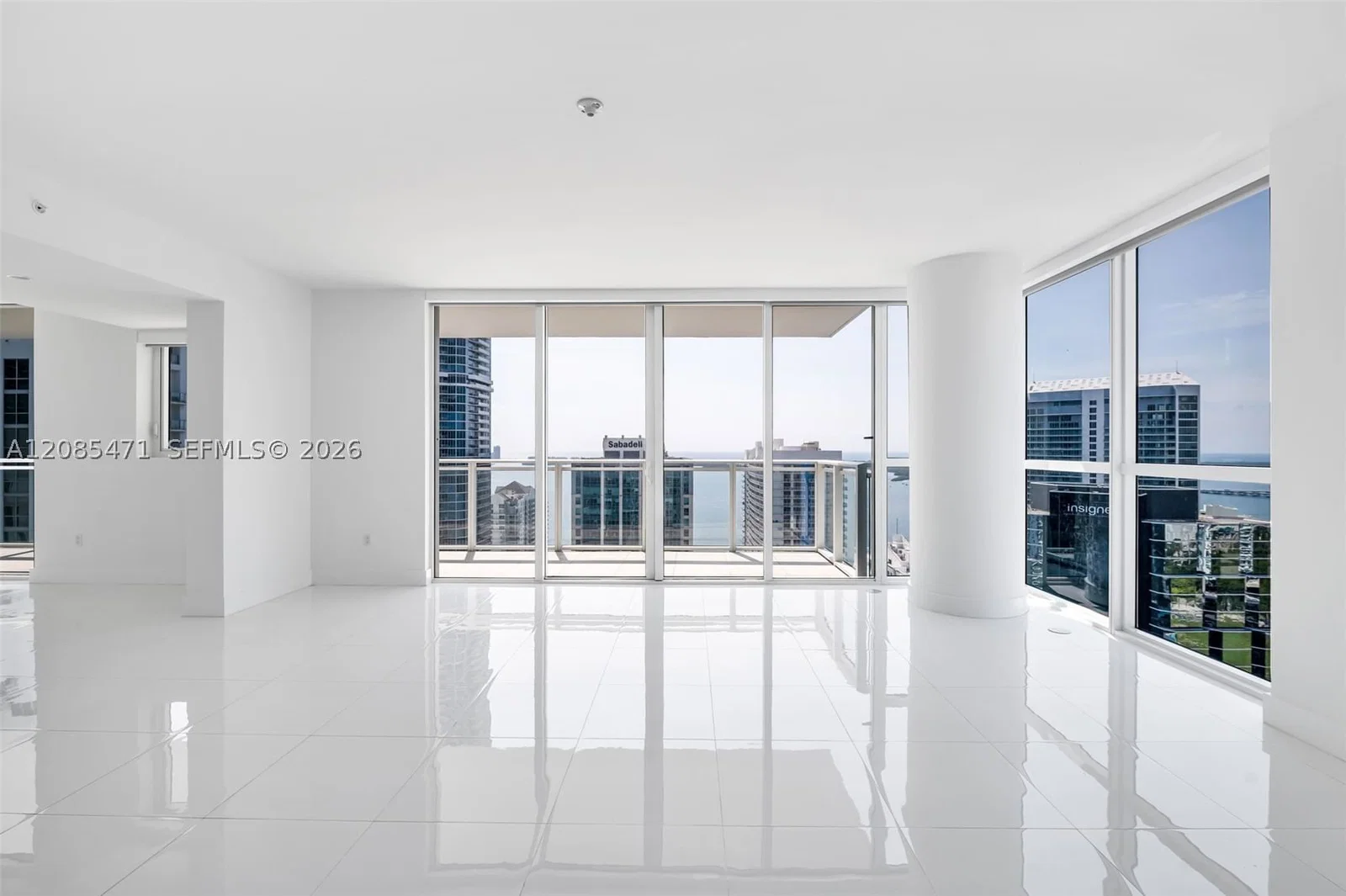 4+1 Condo — 1080 Brickell Ave #3900-3901, Miami, FL 33131