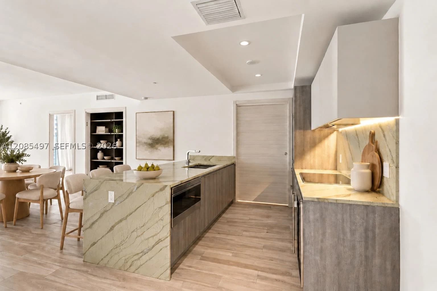 2+1 Condo — 801 Miami Ave #1810, Miami, FL 33130