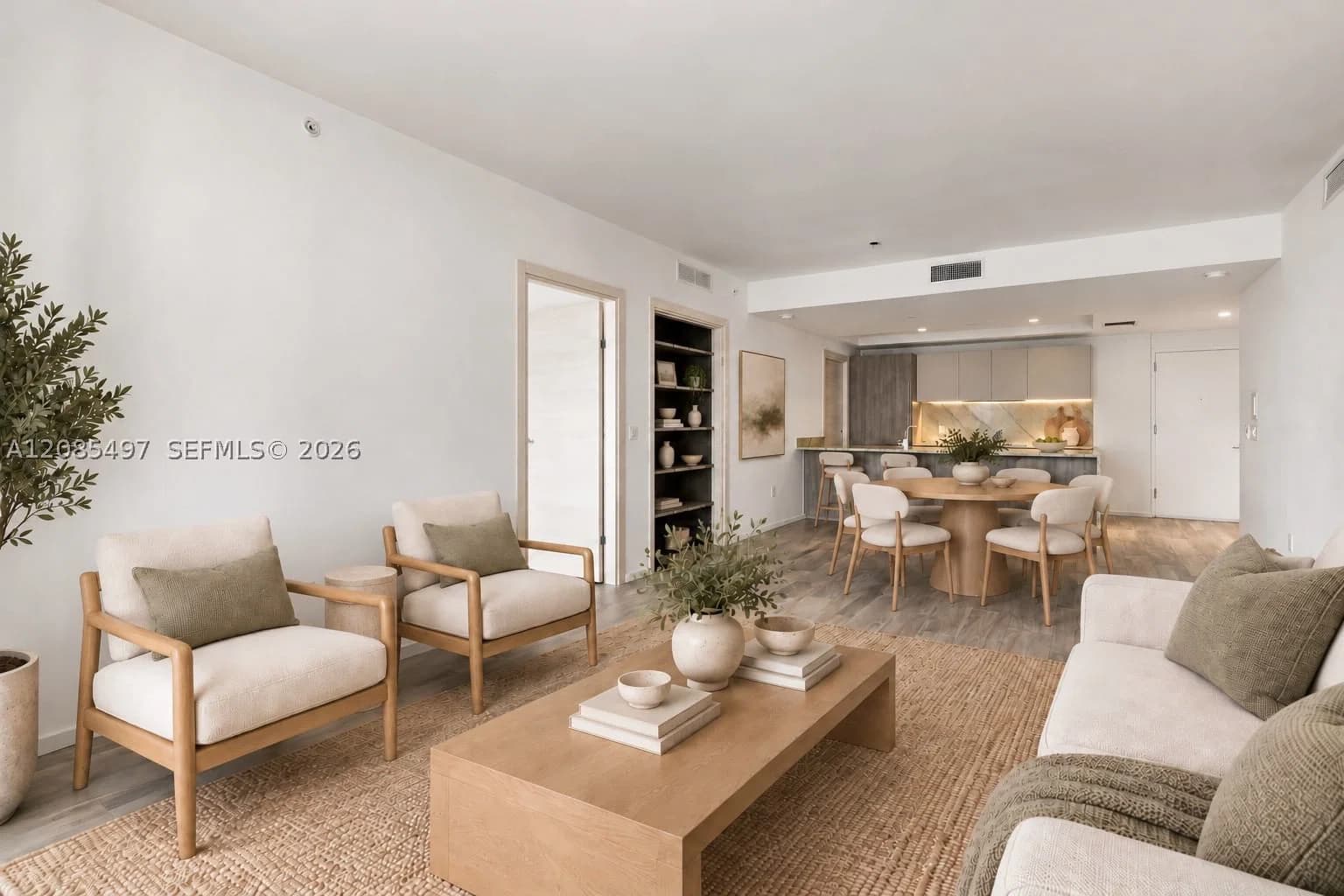 2+1 Condo — 801 Miami Ave #1810, Miami, FL 33130