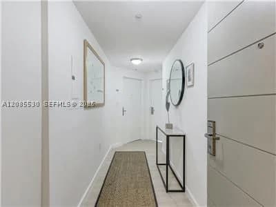 1+1 Condo — 2889 Mcfarlane Rd #1512, Miami, FL 33133
