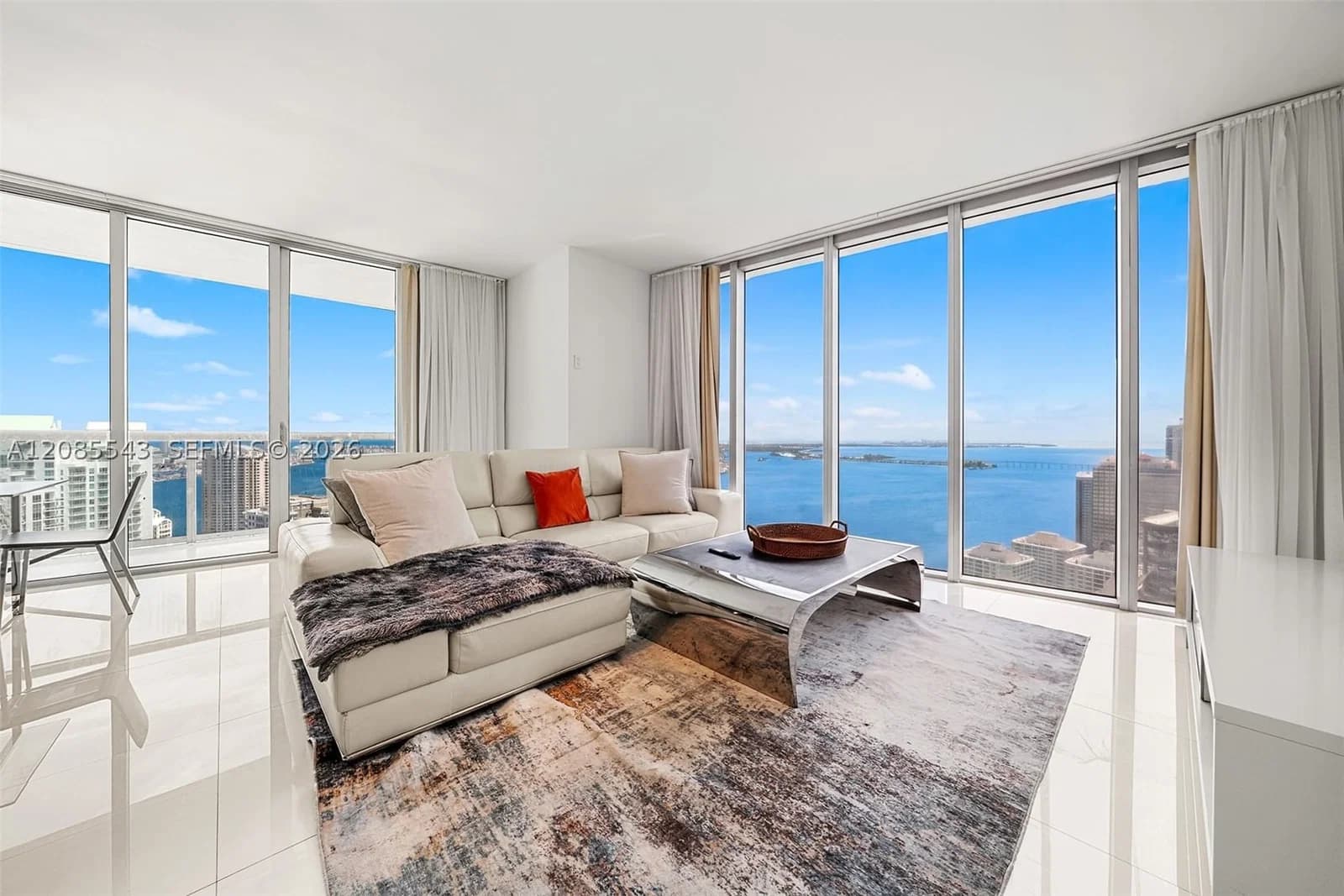 2+1 Condo — 485 Brickell Ave #4410, Miami, FL 33131
