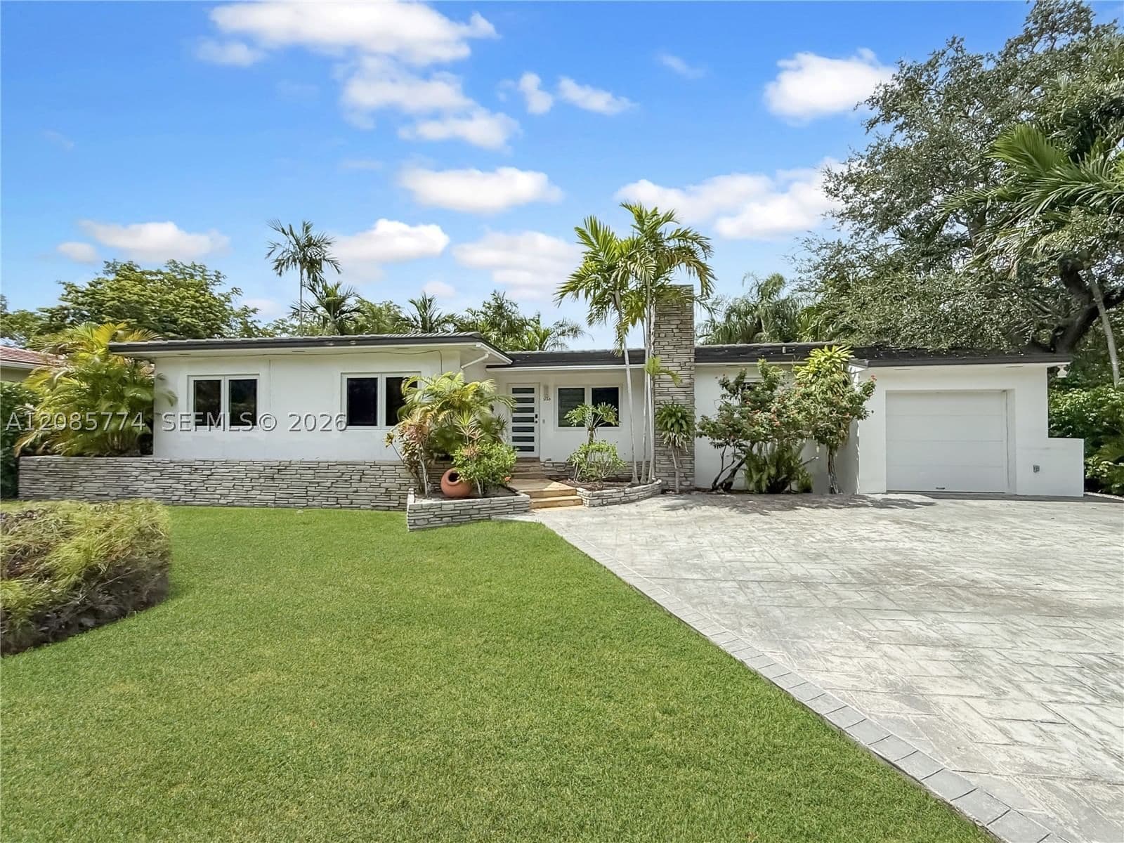 3+1 Müstakil ev — 3128 Coconut Grove Dr, Coral Gables, FL 33134