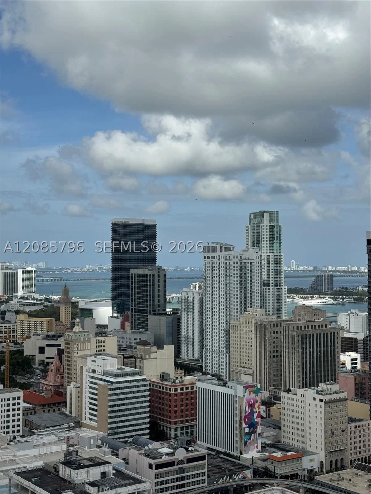 2+1 Condo — 350 Miami Ave #3913, Miami, FL 33130