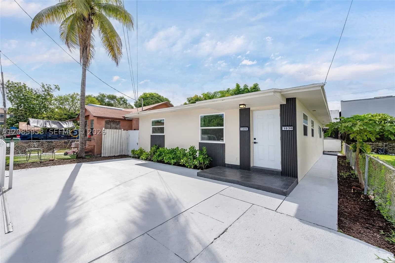 Dubleks — 1028 24th St, Miami, FL 33127