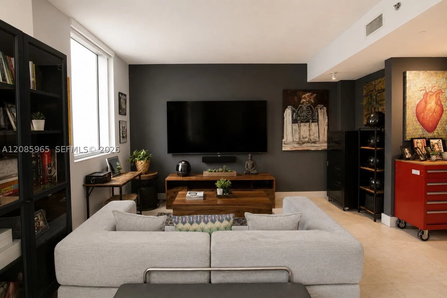 1+1 Condo — 1050 Brickell Ave #222, Miami, FL 33131