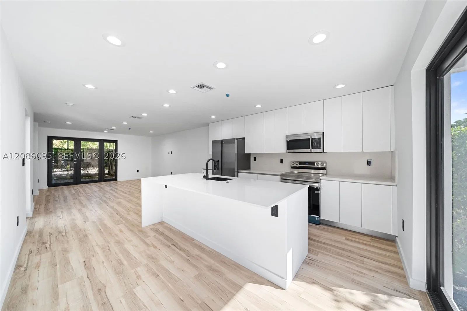 3+1 Townhouse — 11 51 St #B, Miami, FL 33137