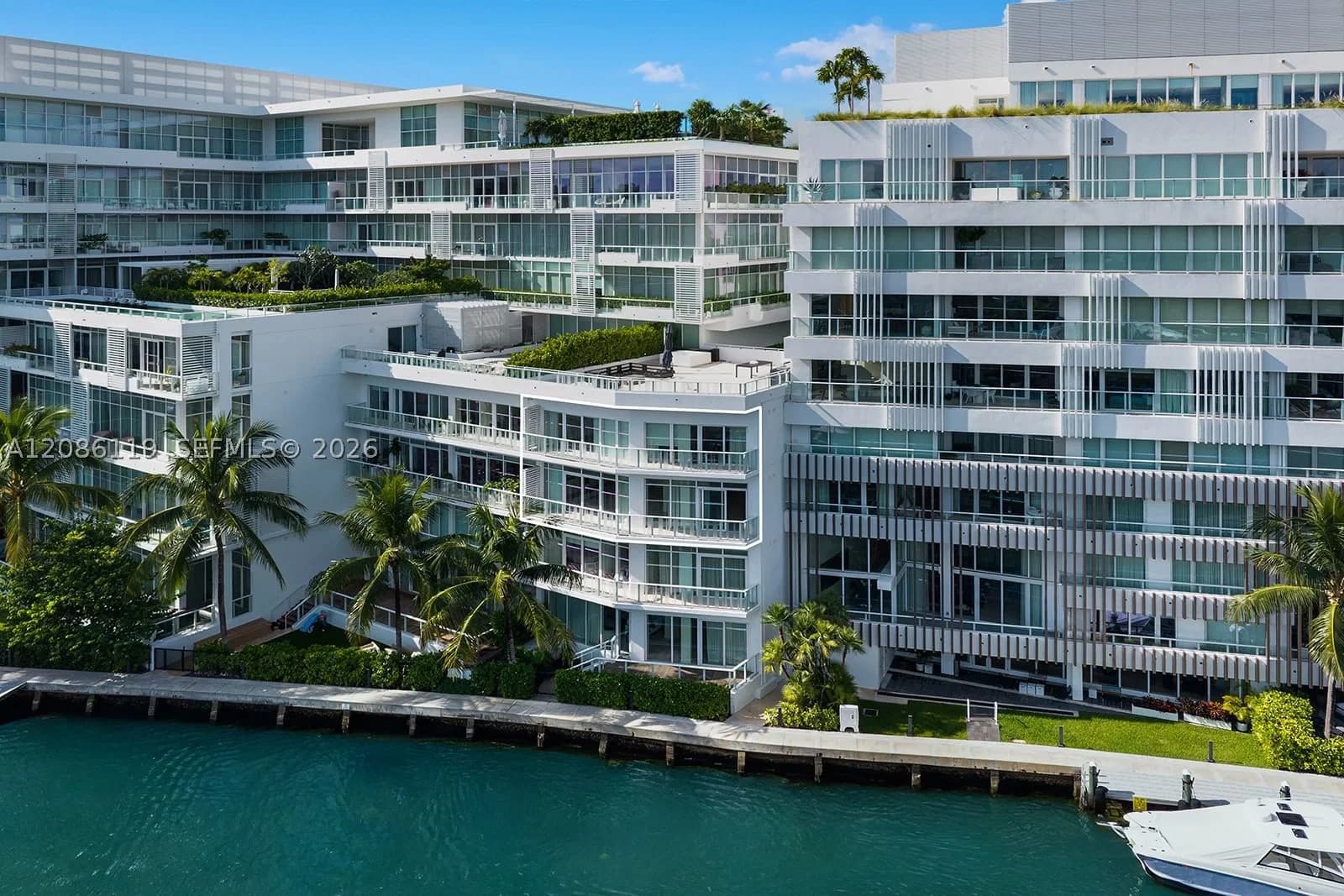 2+1 Condo — 4701 Meridian Ave #325, Miami Beach, FL 33140