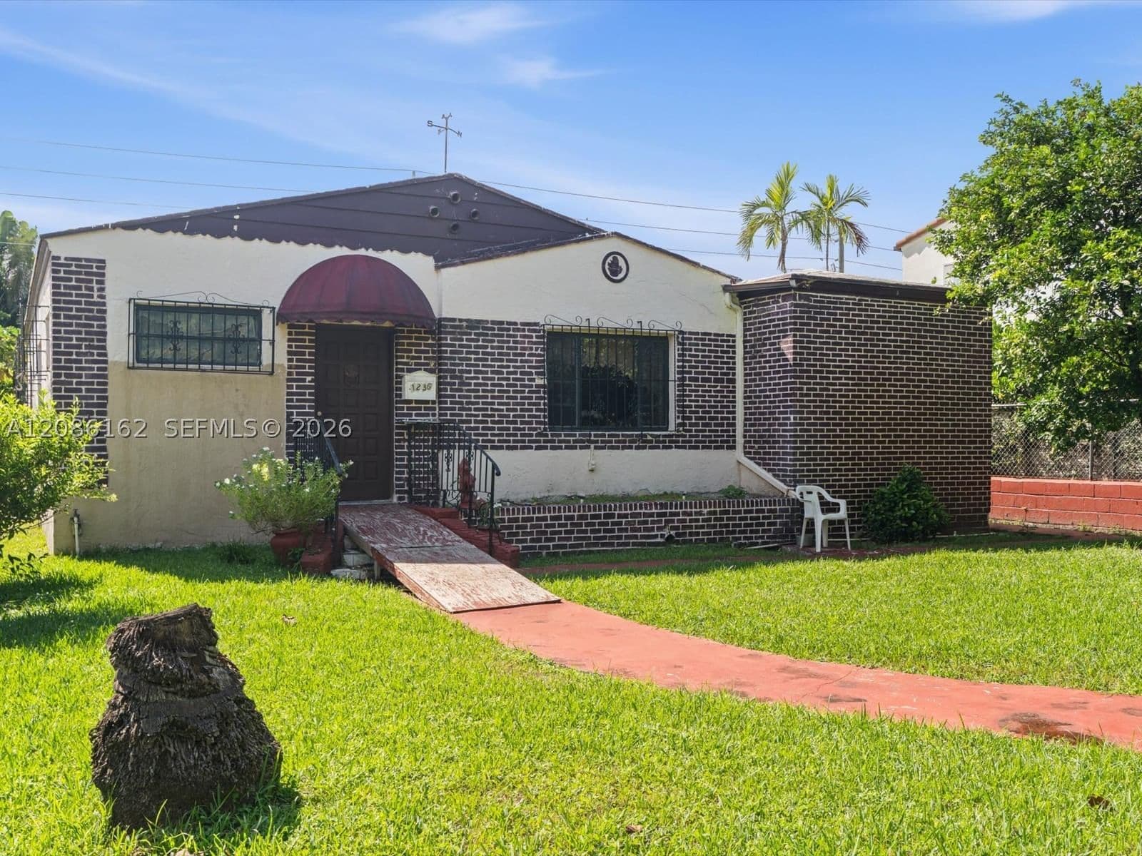 3-bedroom Single-Family Home — 1236 Michigan Ave, Miami Beach, FL 33139