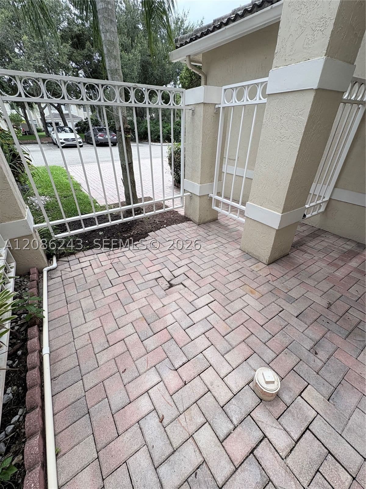 3-bedroom Townhouse — 2297 171st Ter, Pembroke Pines, FL 33028
