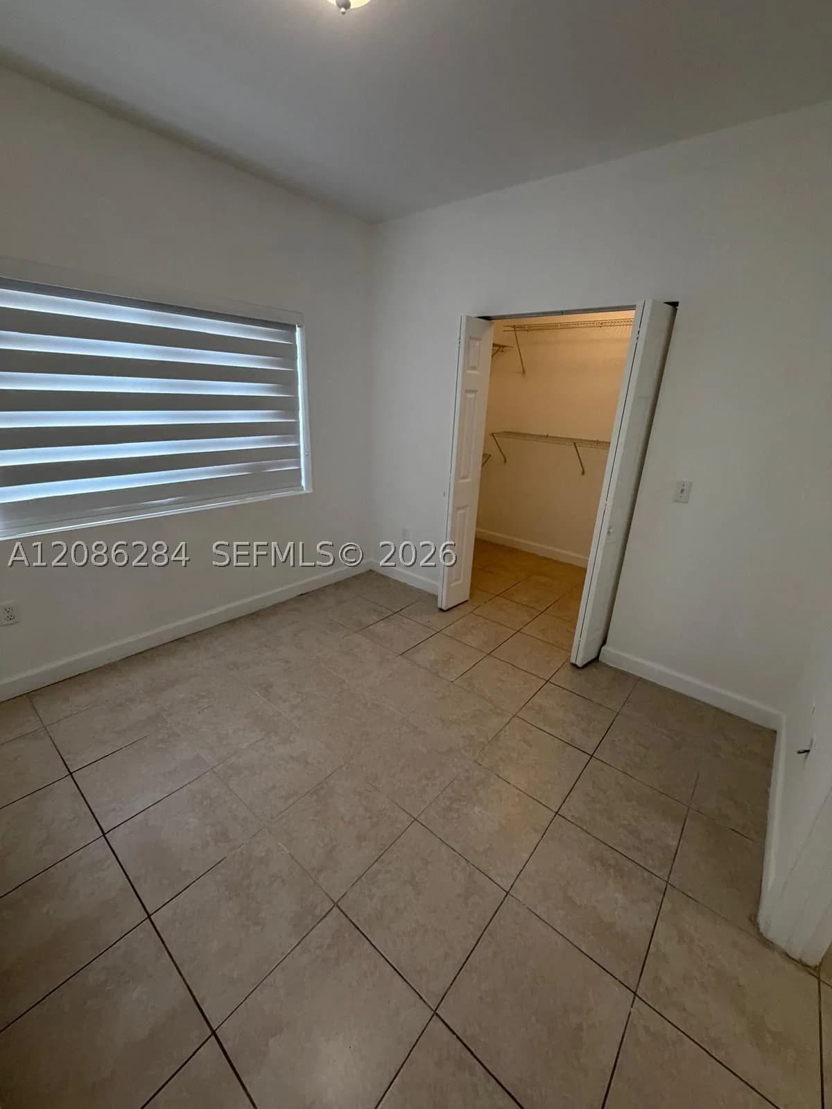 1+1 Daire — 412 10th Ave #4, Miami, FL 33130