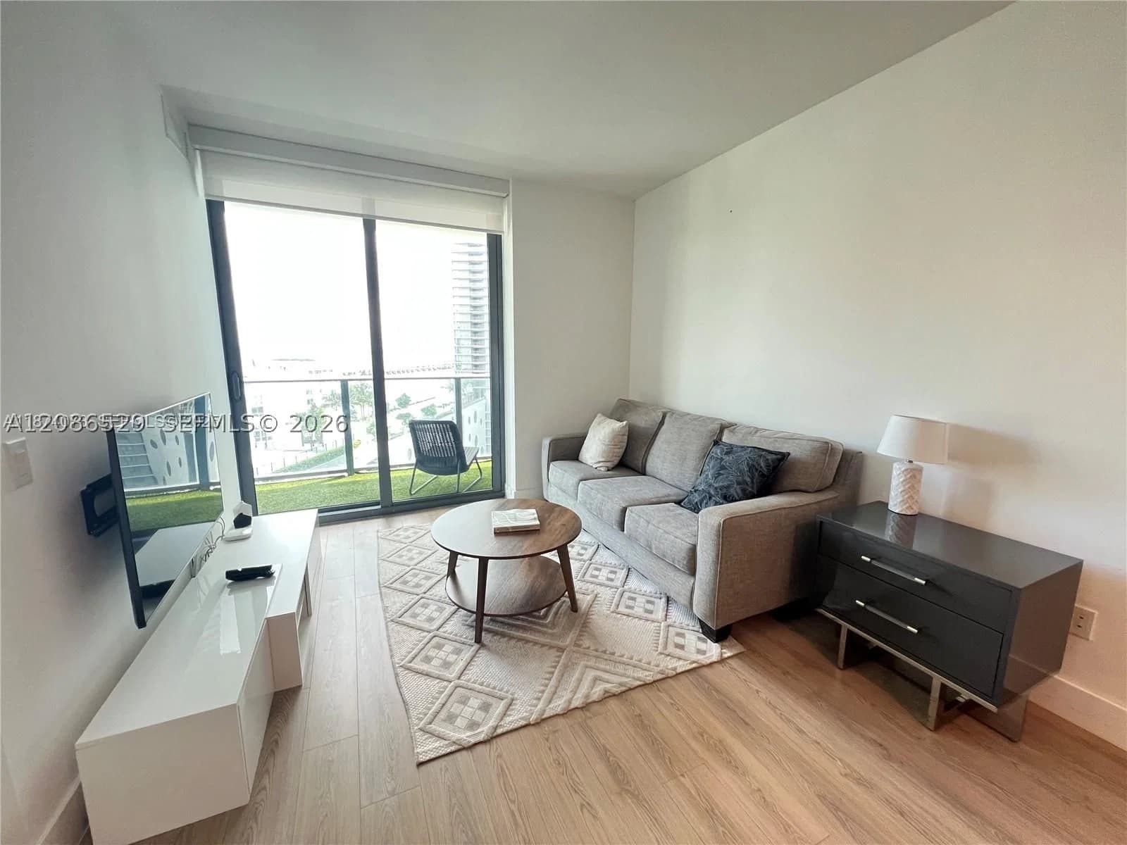 1+1 Condo — 501 31st St #1202, Miami, FL 33137