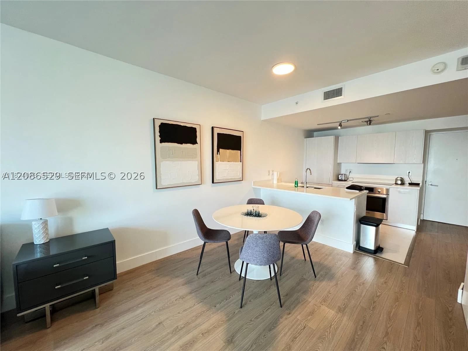 1+1 Condo — 501 31st St #1202, Miami, FL 33137