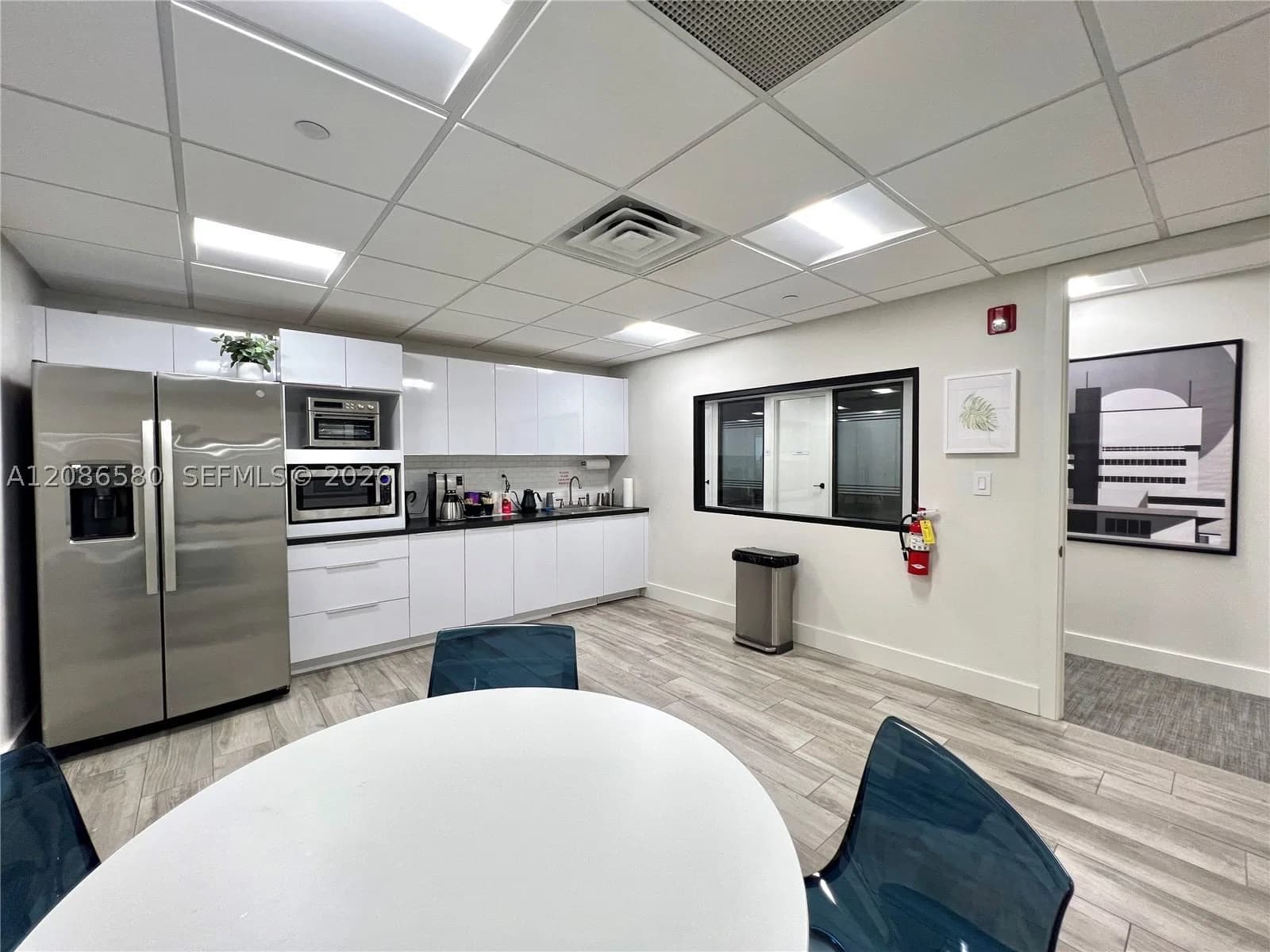 Mülk — 2655 Le Jeune Rd, Coral Gables, FL 33134