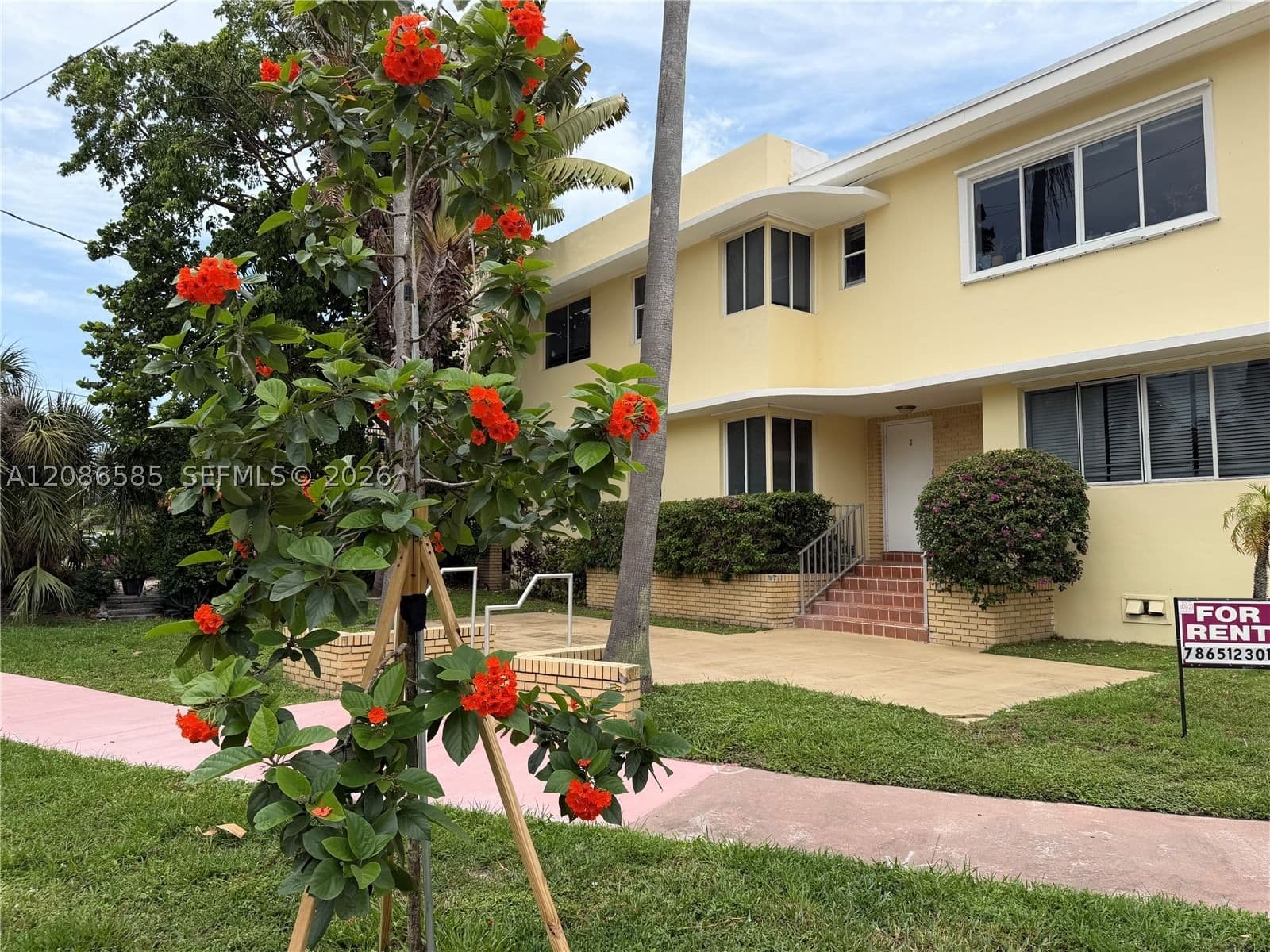 1+1 Daire — 2880 Pine Tree Dr #3, Miami Beach, FL 33140
