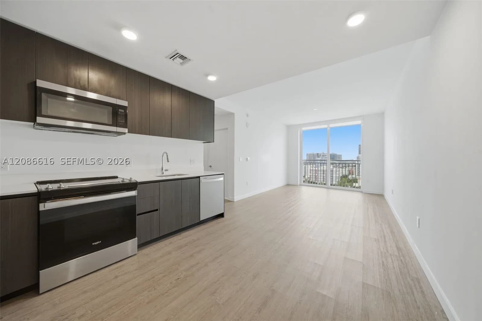 1+1 Daire — 2000 Biscayne Blvd #1903, Miami, FL 33137
