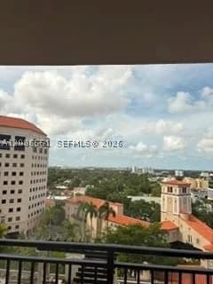 3-bedroom Condo — 888 Douglas Rd #1009, Coral Gables, FL 33134